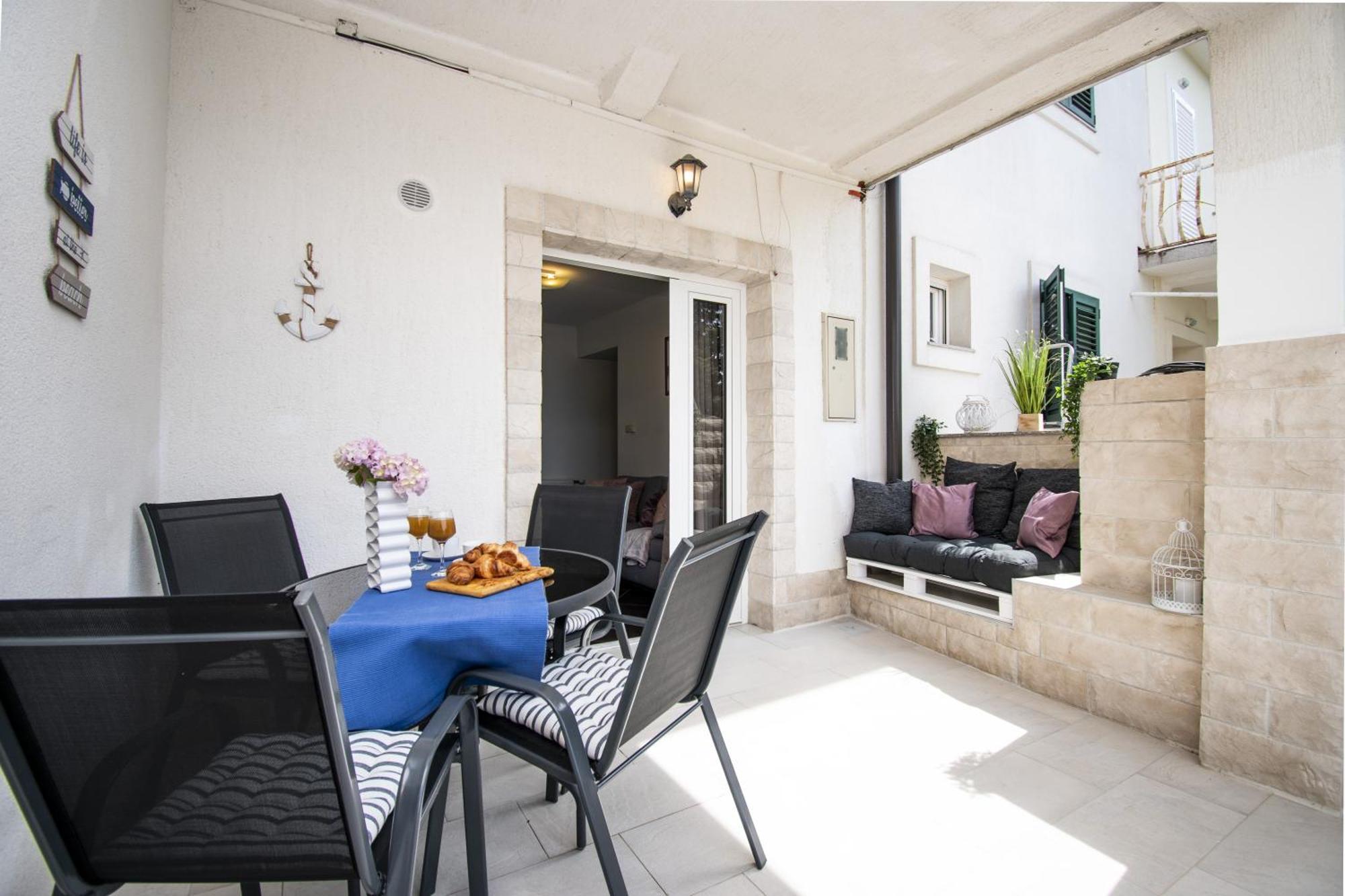 Apartments Alisa Brodarica  Rom bilde